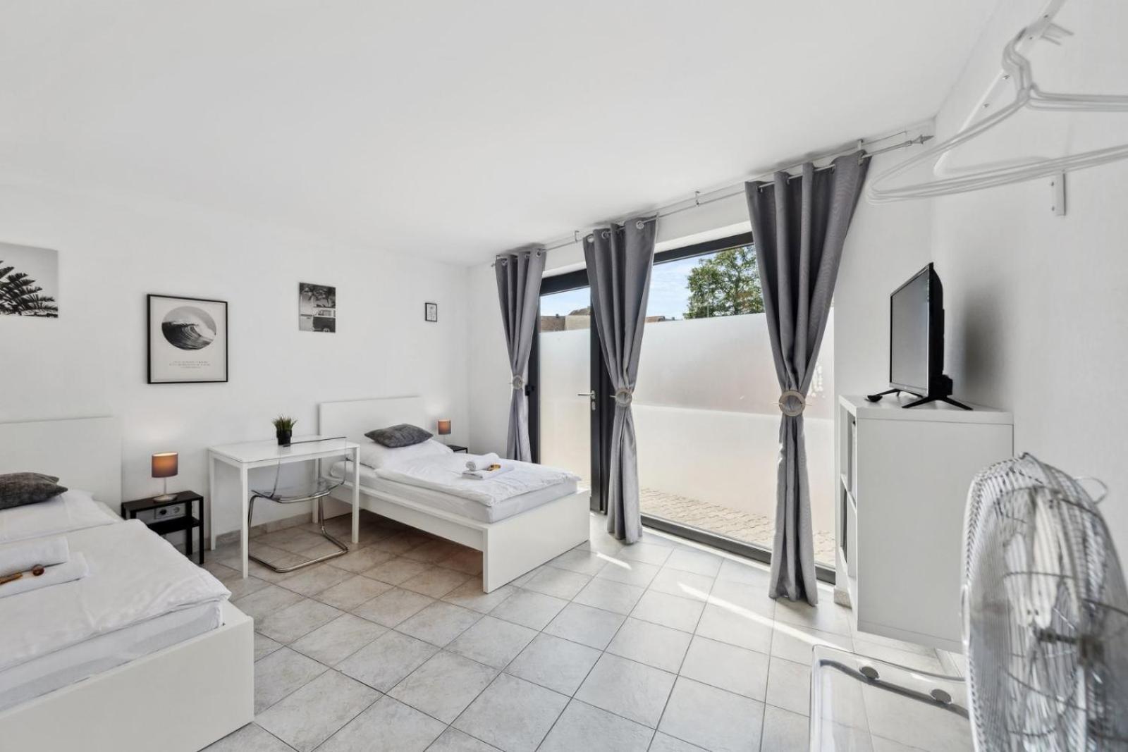 Andriss - Travel & Work - 5 Bedroom - Kitchen - Parking Kaiserslautern Dış mekan fotoğraf